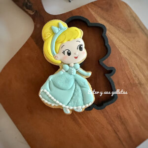 Cortador princesa  PLA Cenicienta de lado